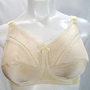 Naturalwear N105 Lace Trimmed Bilateral Pocke Underwire Mastectomy Bra 38DD Nude